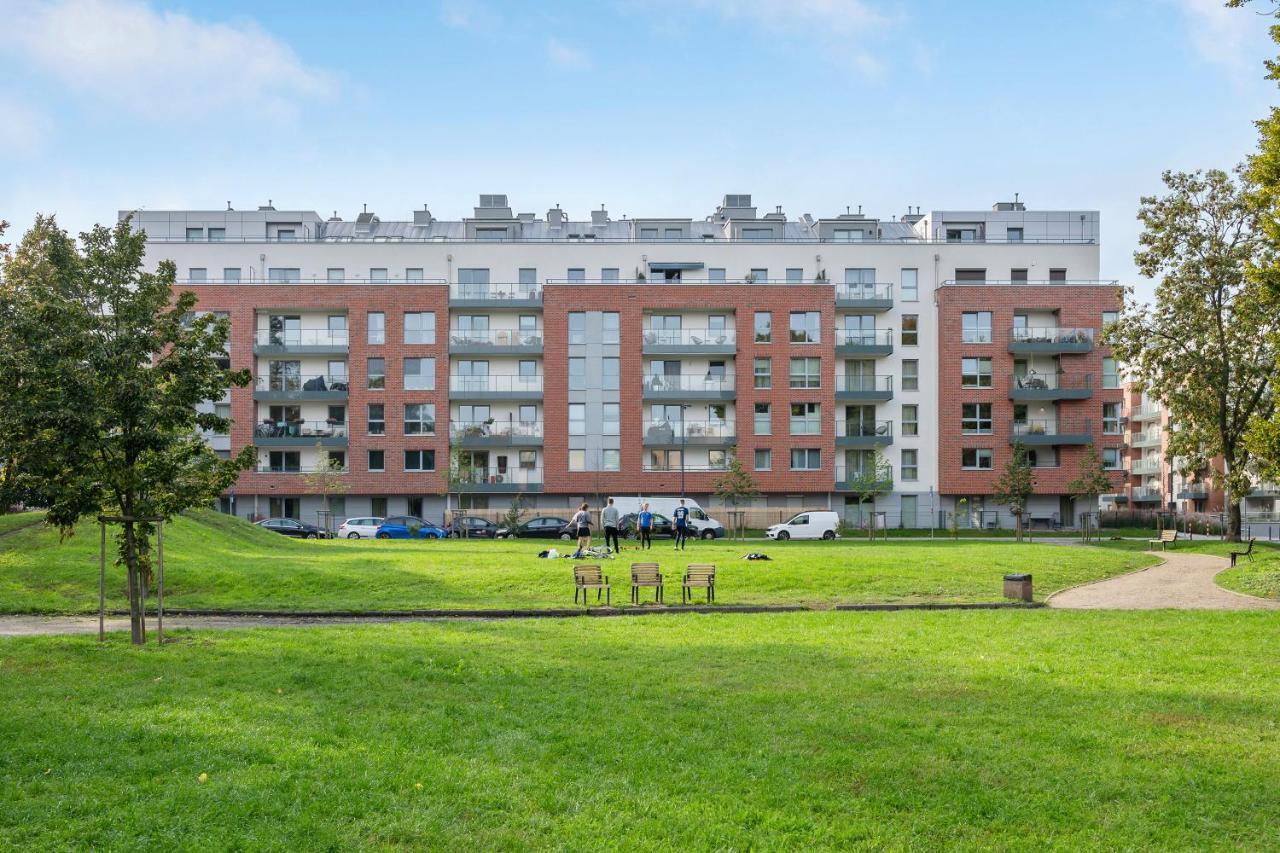 Angielska Grobla - City Center, Marina & Parking By Downtown Apartments Danzig Exterior foto
